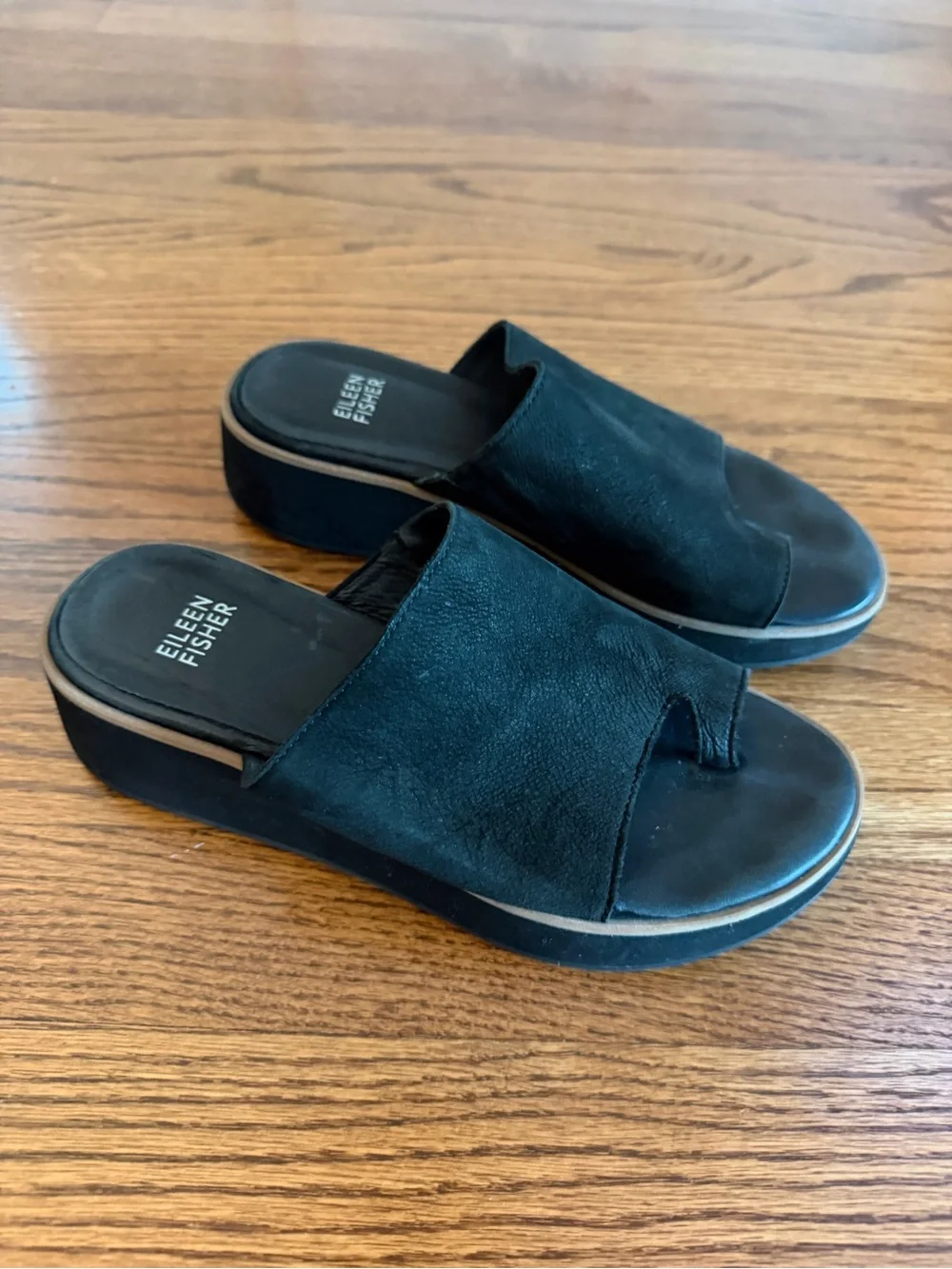 Eileen Fisher Black Tumbled Nubuck Slide Sandals 6.5
